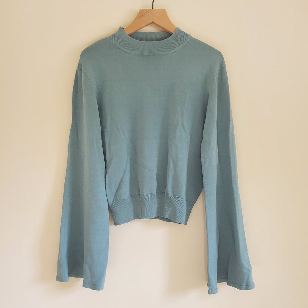 Solid and Striped Babetta Sweater in XS